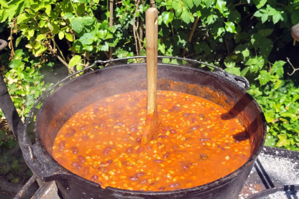 Chili con Carne aus dem Dutch Oven