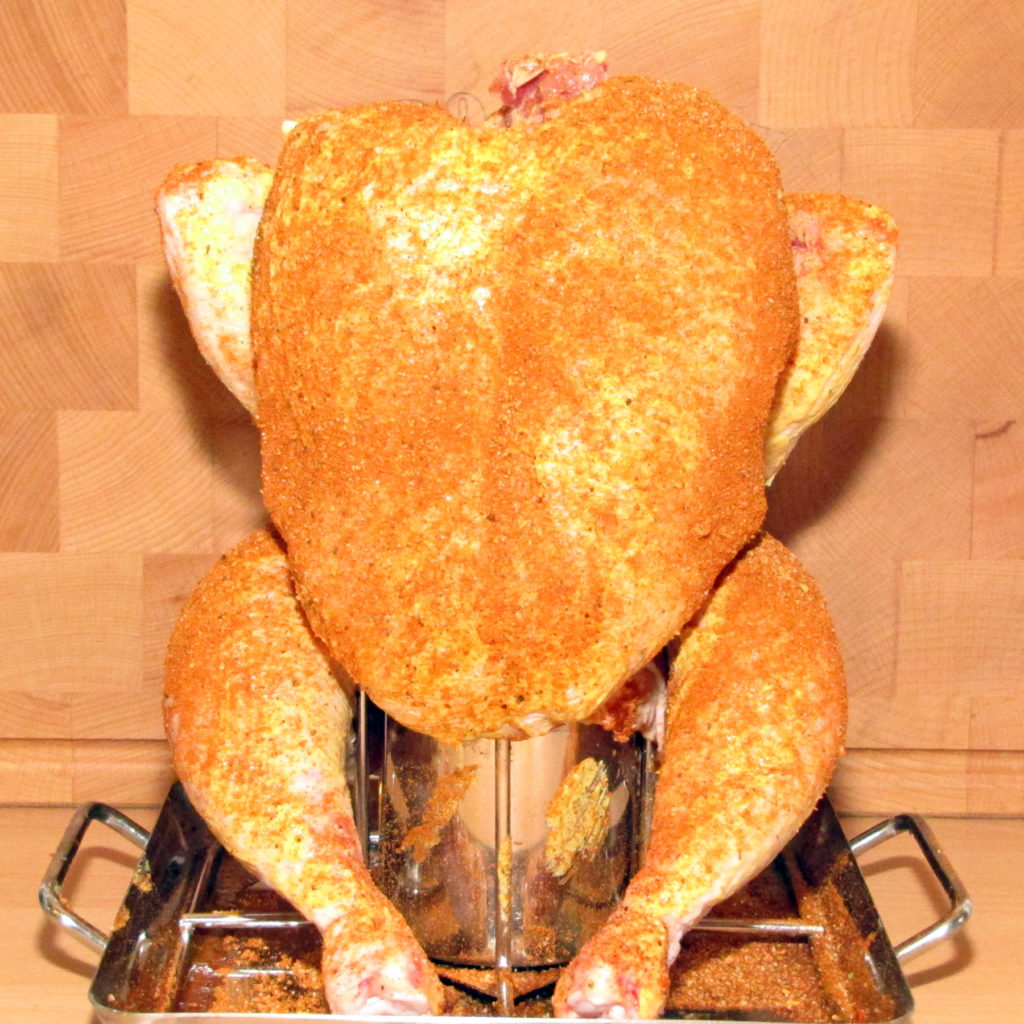 Beer Butt Chicken gewürzt