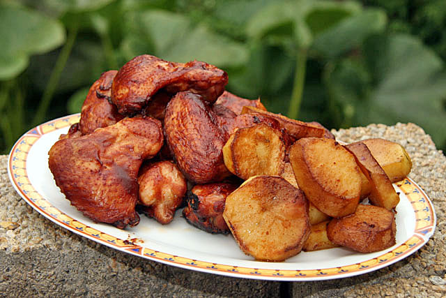 COBB Wings with Fried Potatoes