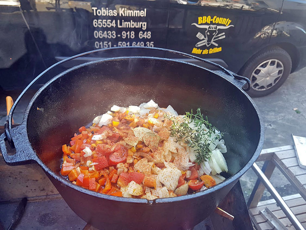 BBQ County Gemüse für Matambre anbraten