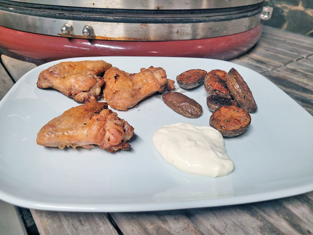 BBQ County Parmesan Wings Tellerbild