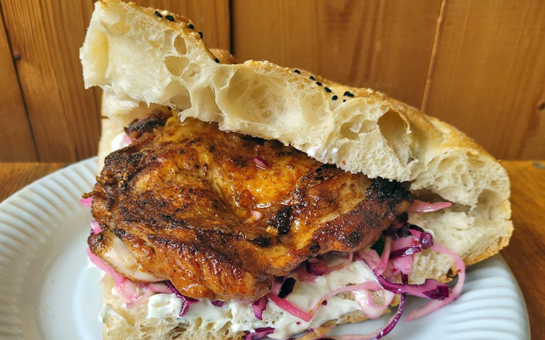 Tavuklu Sandvic – Türkisches Hähnchen Sandwich