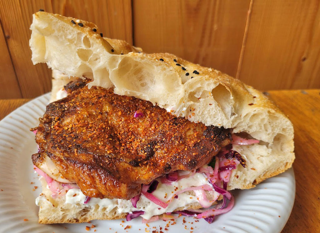 BBQ County türkischen Hähnchensandwich scharf