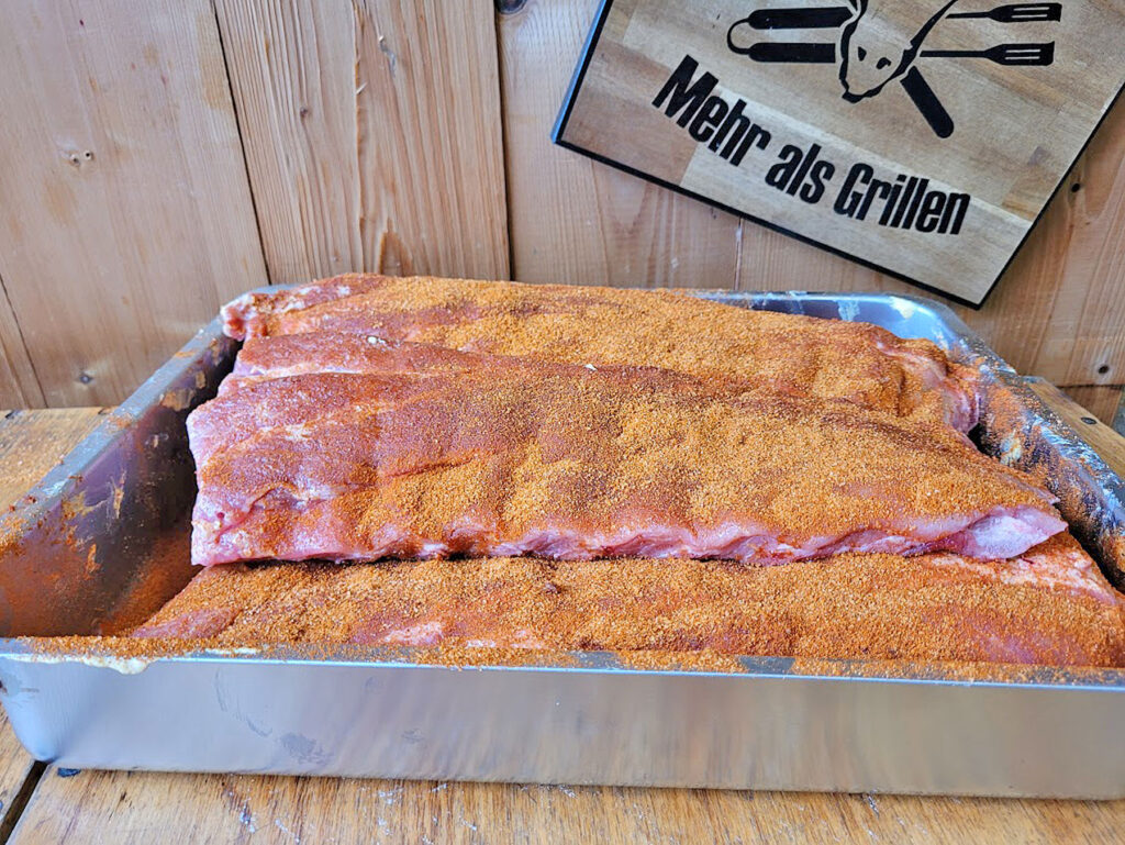 BBQ County Butcher Paper Ribs gewürzt