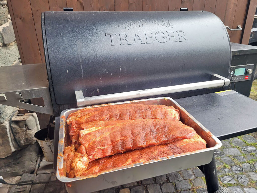 BBQ County Butcher Paper Ribs Smoker vorheizen